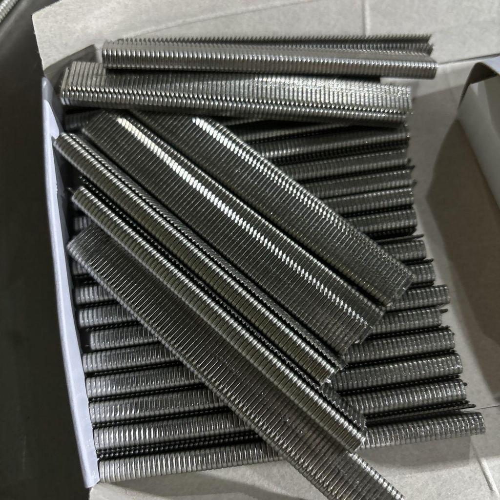 High Carbon Steel 406K-413K Staples & 425K U-Shaped Pointed Pneumatic Nails
