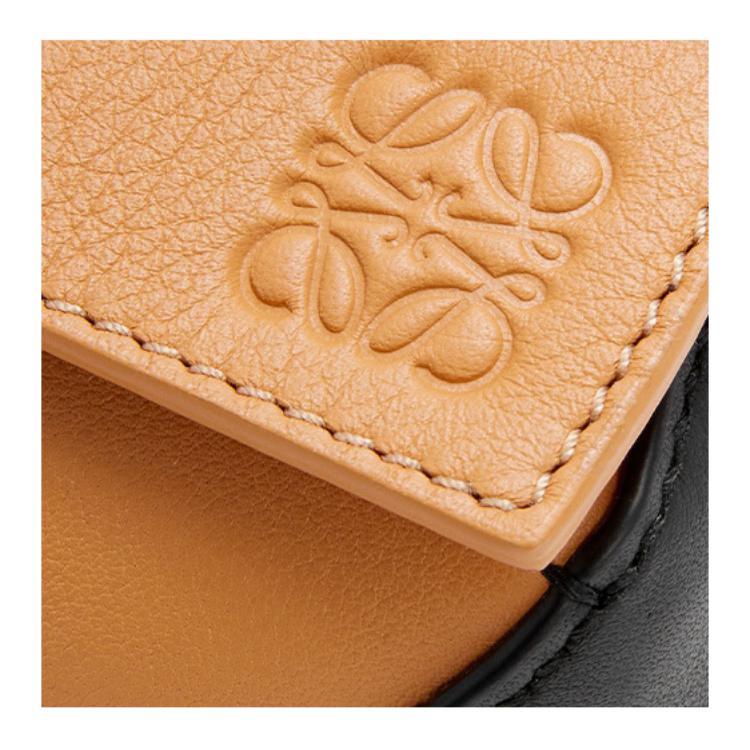 Loewe Taška 24 Jaro Léto Odnímatelný ramenní popruh Zip Otevřená Geometrické linie Kožená Mini ramenní crossbody taška A510P88X30-2727