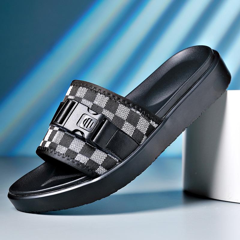 Fashion Summer Fashion Soft Soles Lightweight Beach Shoes for Men Fashion Casual Grid Designer Slippers Man High Quality Slipper Shoe