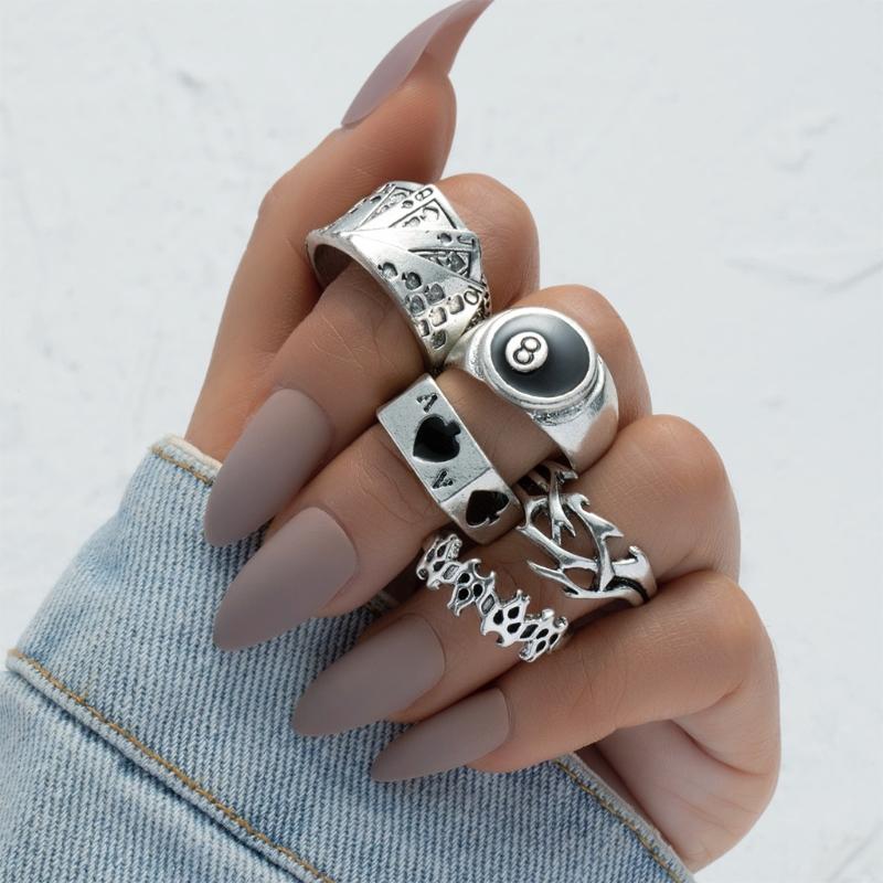 5 Pieces Punk Poker Billiards Rings for Women Funny Goth Hip Hop Retro Fashion Male Couple Birthday Festival Jewelry