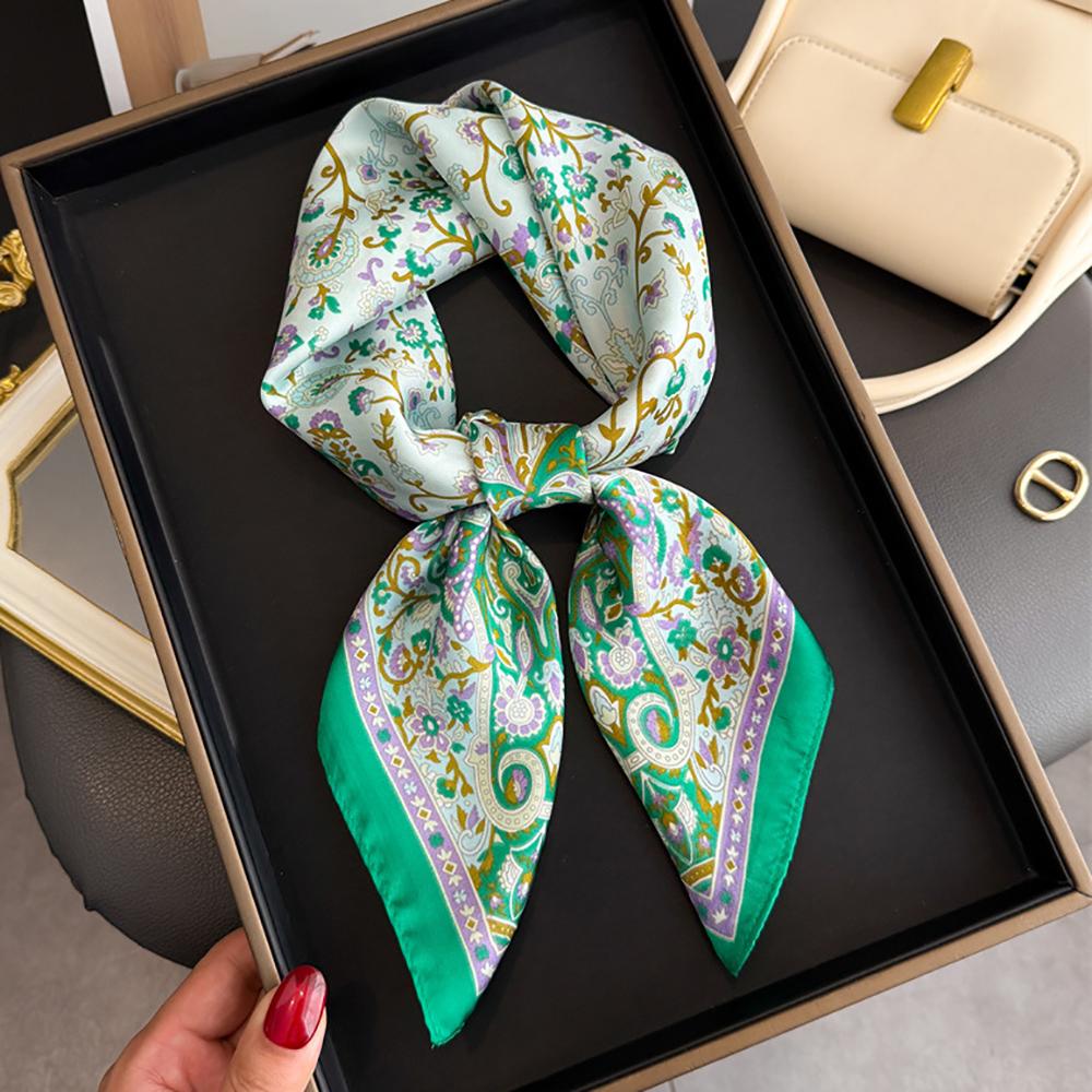 Luxury Designer Print Scarf Women Satin Scarves Bandana Hijab Neckerchief Shawl Kerchief Hair Band Foulard Lady 70*70cm