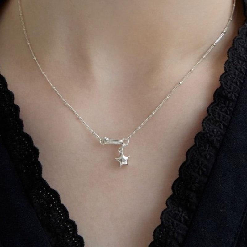 moi moi Star hook necklace (2 colors)