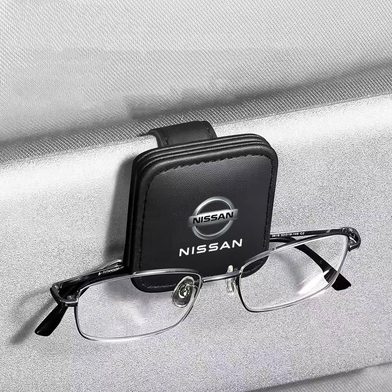AUW3 Visor Sunglasses Holder Clip Eyeglass Holder For Nissan Qashqai Sylphy Tiida Altima Teana X-Trail Leaf Juke Sentra Accessories