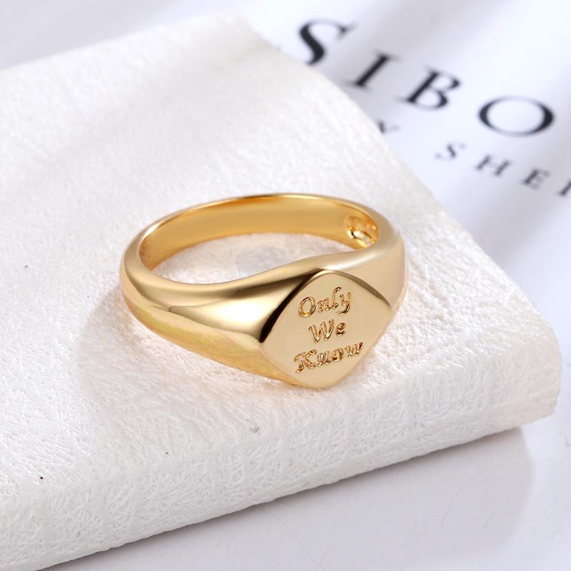 High-End Women's English Letter Seal Ring - Mature Style Pinky Jewelry