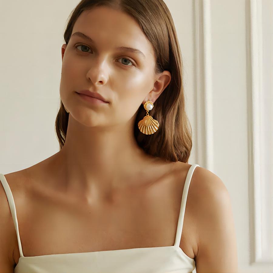 Metal Titanium Steel Ocean Shell Geometric Dangle Earrings Women New Simple Elegant Design Zircon Wedding Accessories