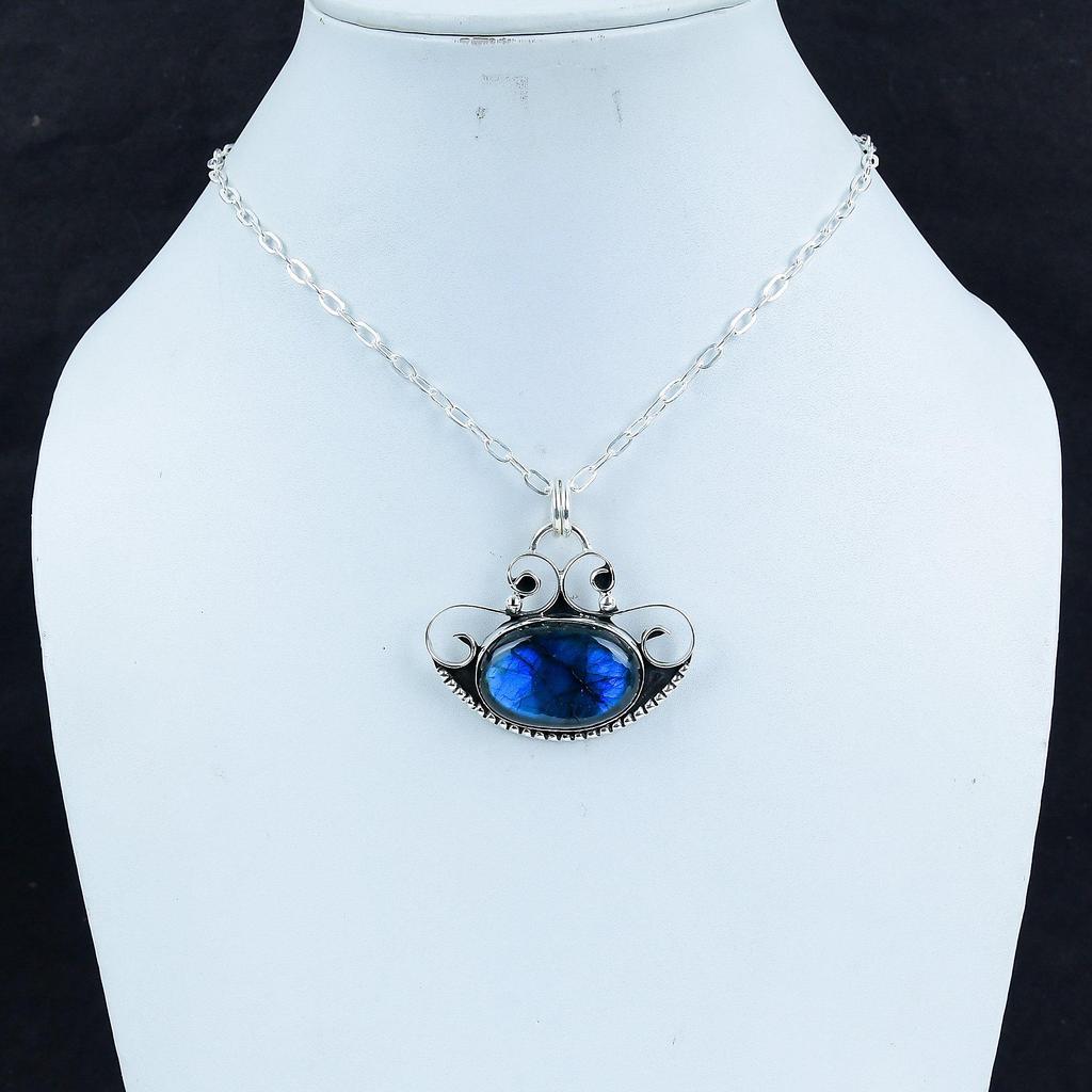 Modrý Třpytivý Labradorit Drahokam Stříbrný Přívěsek ze Sterlingového Stříbra 925 - Ručně Vyráběný Design, Šperk pro Každodenní Nošení, Narozeninový Dárek pro Lásku