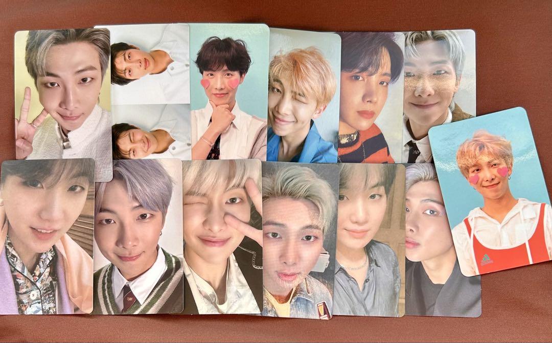 

[Б/У] Набор из 13 торговых карточек BTS