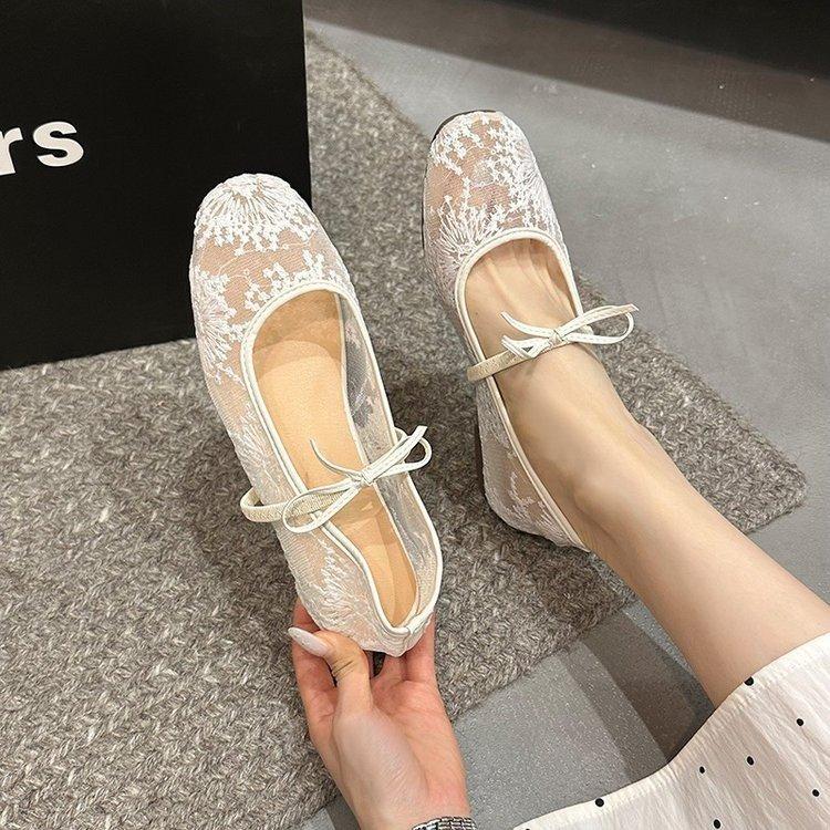 Soft soles are not tired of feet, spring and summer mesh embroidery bow single shoes women's Chinese sexy hollow Mary Jane shoes flats