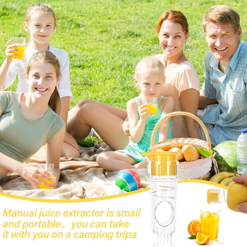 Portable Lemon Juicer Lightweight juicing tool, washable manual juicer Includes strainer accessory, suitable for lemons and oran