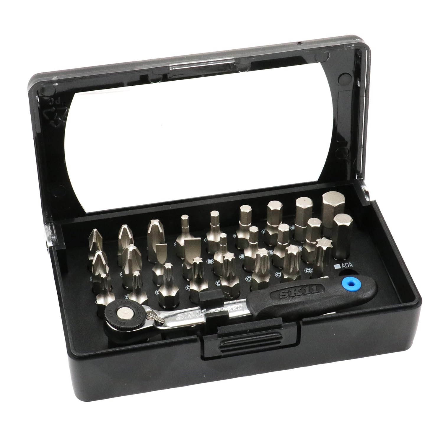 

SK11 Slim Ratchet Driver Features a gear for excellent a and a compact head width for working in tight spaces Set, 30-Piece Set, 52-tooth operability,