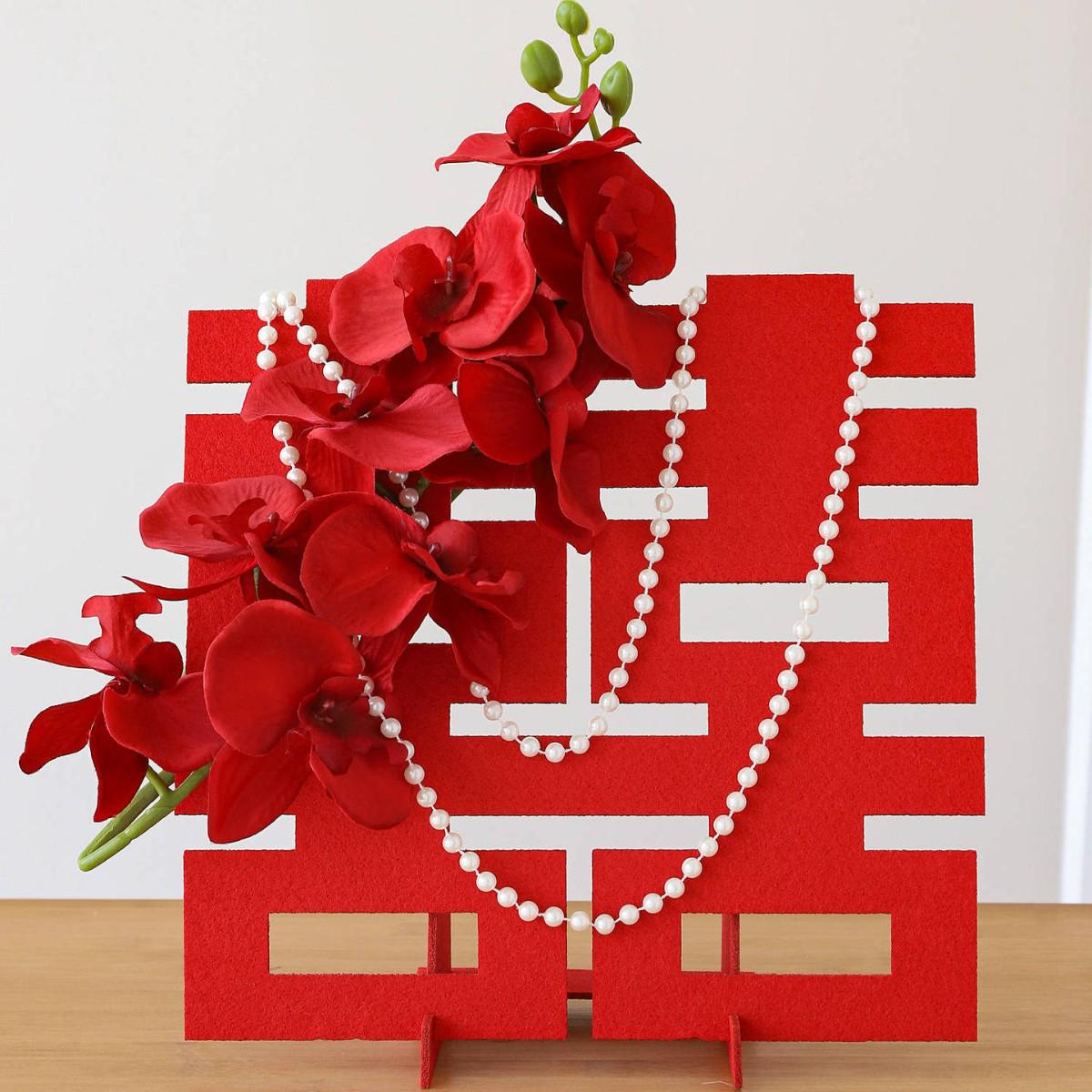 Creative 3D Xi Character Ornament for Weddings - Double Xi Non-woven Festive Decoration for Wedding and Living Room. 32*32CM
