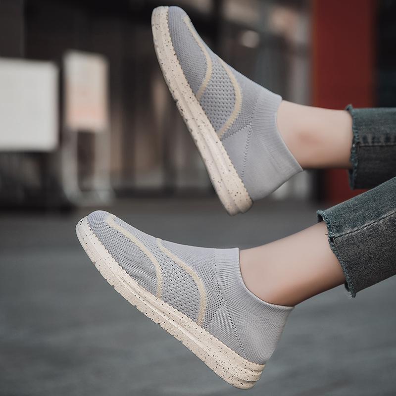 Shoes Men's Spring and Autumn New Breathable Flying Weaving Couple Casual Shoes Soft Sole Lightweight One Pedal Walking Shoes Factory Straight Hair