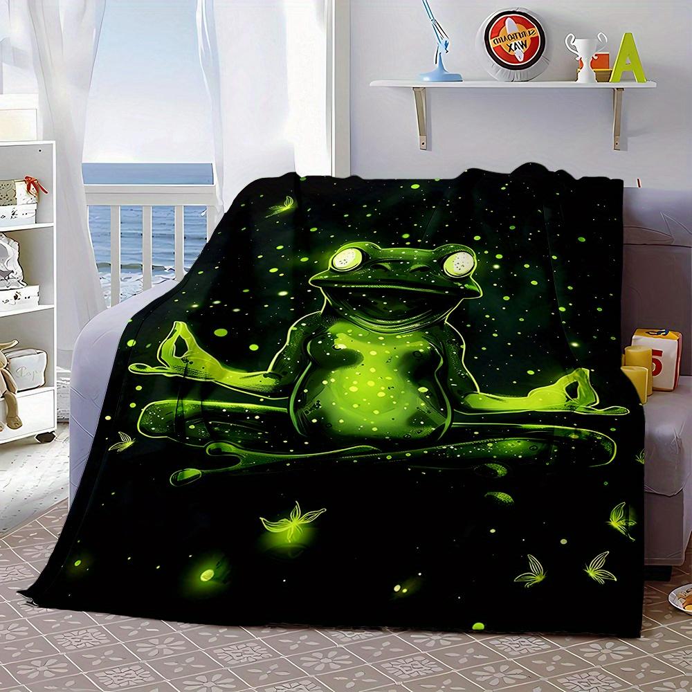 Frog Star Flannel Blanket – Soft Lightweight Throw – All-Season for Couch Bed Camping – Machine Washable Gift