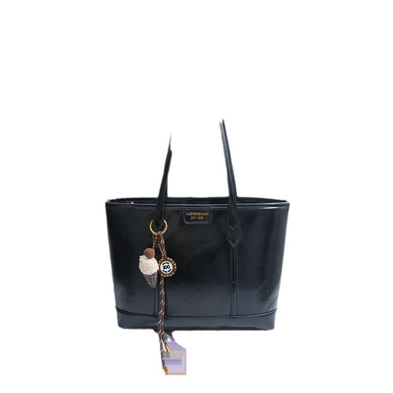 Autumn pu large-capacity bag women's 2025 new trendy fashion retro tote bag versatile shoulder armpit bag