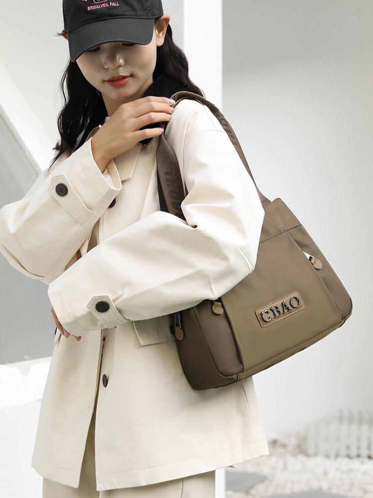 Tote Bag Women Commute To Work, Large-capacity Nylon Handbag, Fashionable and Simple Shoulder Bag, Solid Color Bag Women