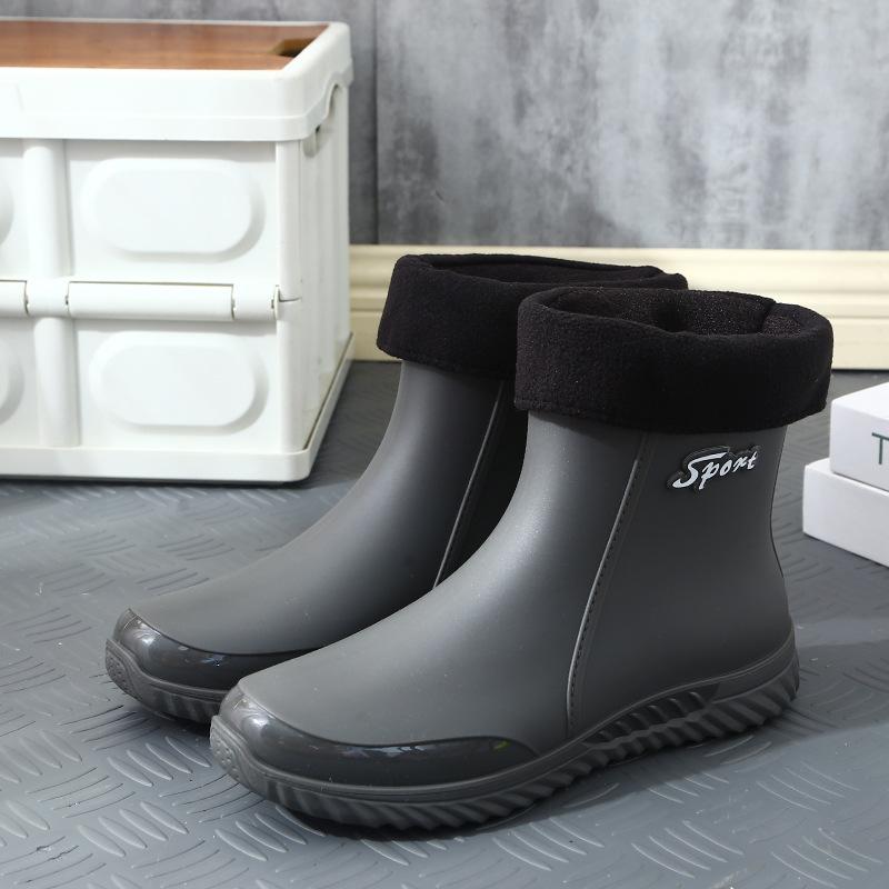 Fashion short rain shoes men wear water shoes outside the four seasons non-slip students short rubber shoes thickened water boots rain boots