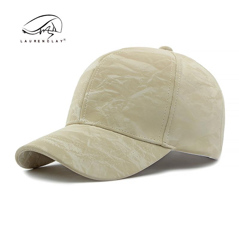 

Fashion spring and autumn new polished pu leather hard top baseball cap men s and women s casual versatile sunshade cap men s Adjustable бежевый