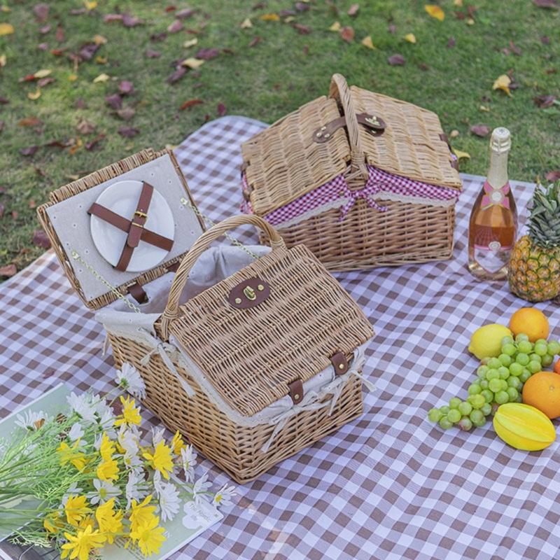 Handmade Wicker Picnics Basket Large Capacity Camping Basket Food Basket for Outdoor Gatherings
