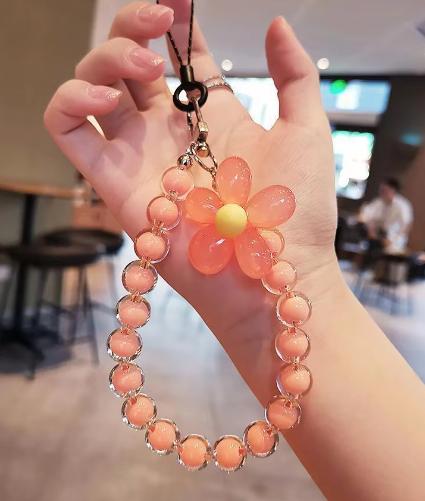 Hot Selling Colorful Fashion Women's Hanging Chain Ring Code Wrist Strap Clip Cute Flower Bead Mobile Phone Lanyard