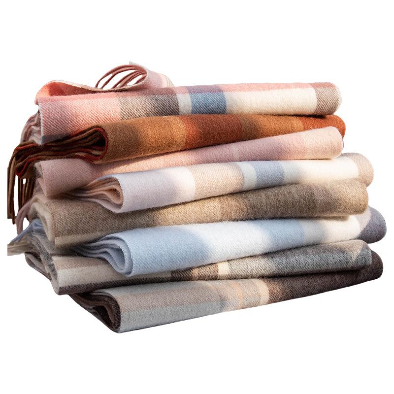 Light Luxury and High End Versatile Thickened Autumn and Winter Scarf Couple New Year Plaid Warm Scarf