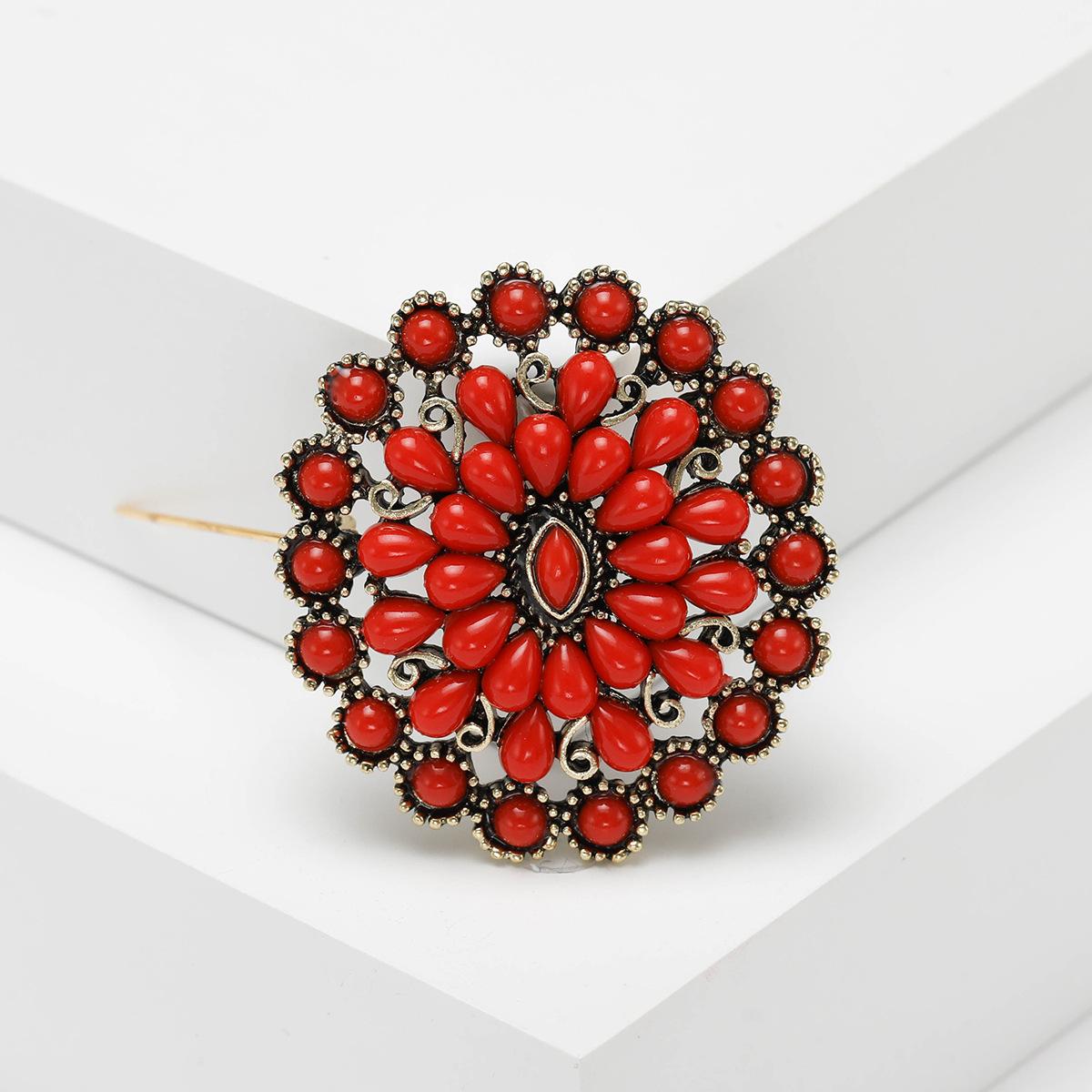 

Ближневосточная турецкая винтажная брошь со стразами женская, темпераментная богемная бижутерия булавка