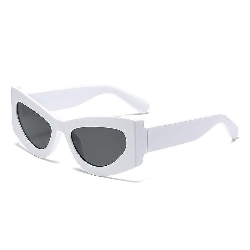 European & American Fashion Small Frame Cat Eye Sunglasses with UV Protection