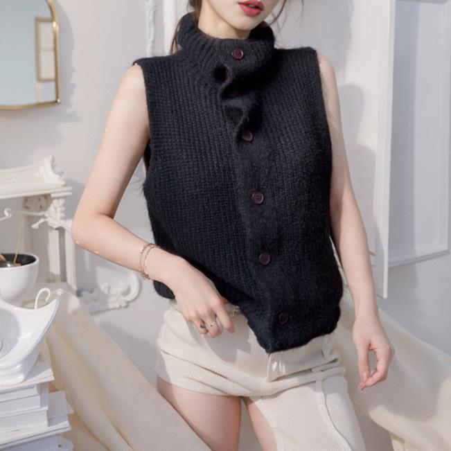 Gentle Wind Sleeveless Turtleneck Single-breasted Knitted Vest for Women, Slim and Thin In Spring and Autumn, Solid Color Fashionable Top for Women