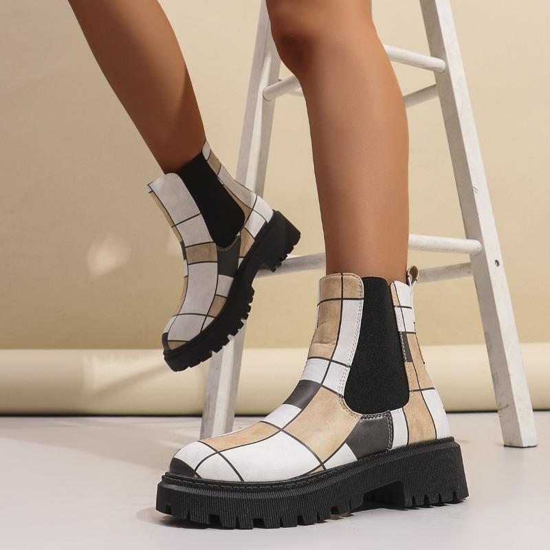 Chunky Heel Women's Boots for Autumn Winter