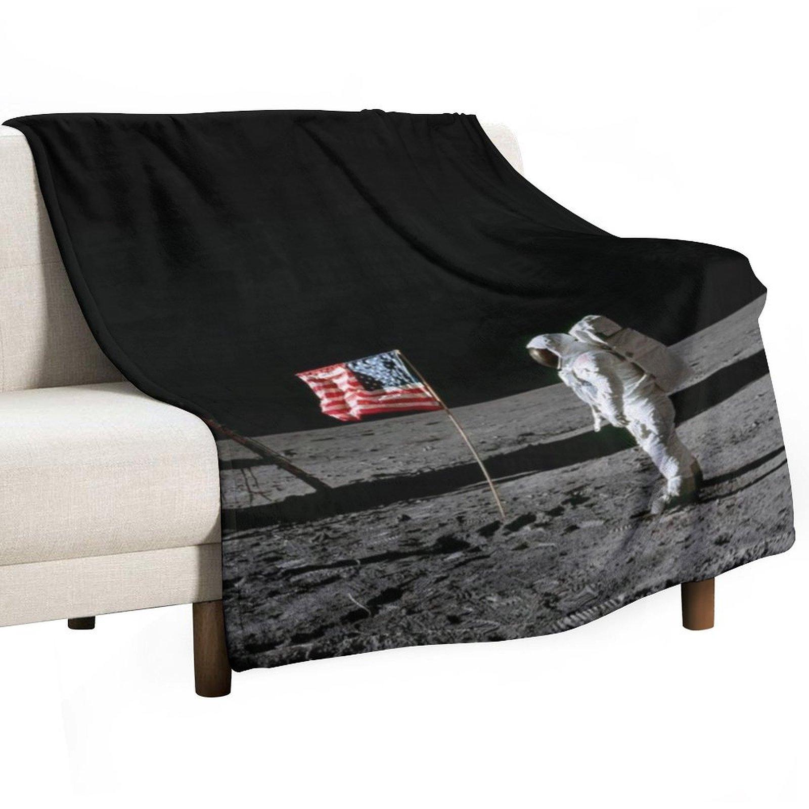Buzz Aldrin On The Moon Beside The United States Flag Throw Blanket christmas decoration Picnic Soft Beds Blankets 30x40in