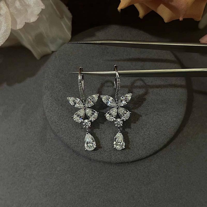 Elegant Butterfly & Water Drop Stud Earrings – Exquisite, Face-Flattering Dangles for Women
