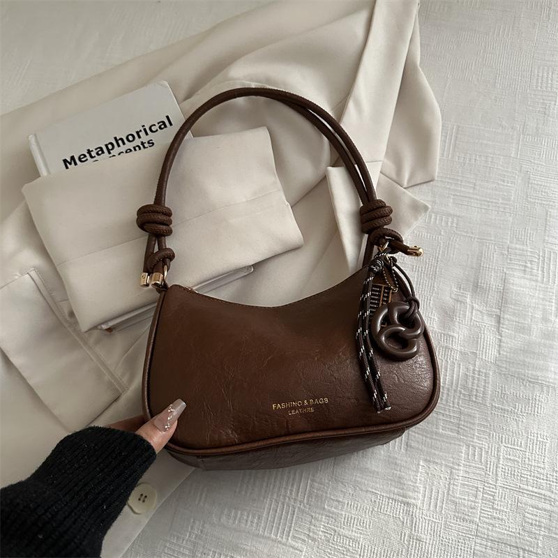 Premium Bag Women's Autumn New Commuter Armpit Bag Fashionable Simple Niche Design Shoulder Messenger Bag