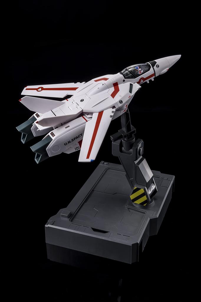 Arcadia Super Dimension Fortress Do You Remember Macross Variable Stand Scale Painted Finished Product Macross Love? 1/60