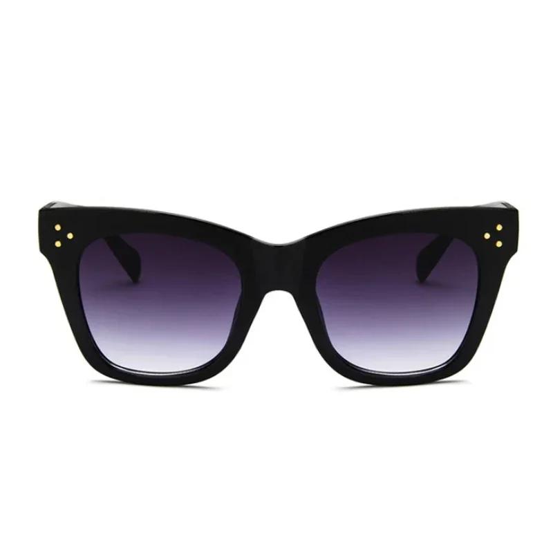 Square Retro Sunglasses Women Men Fashion Vintage Sun Glasses Female Male Frame Personality Mirror Travel Punk Sun Glasses
