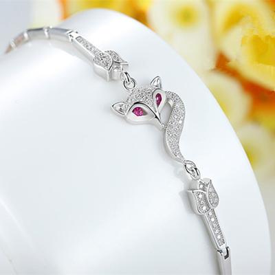 New Product Hot Sale Fox Necklace Fashion Earrings Bracelet Three-piece Set Collarbone Chain