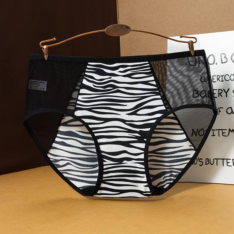 Women Spring and Summer New Sexy Mesh Leopard Print Breathable Mid Waist Briefs