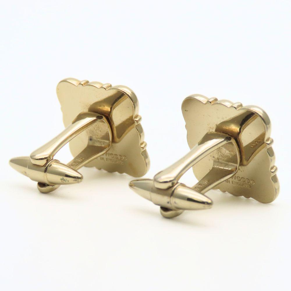 Used Wedgwood cuffs metal gold gold riding