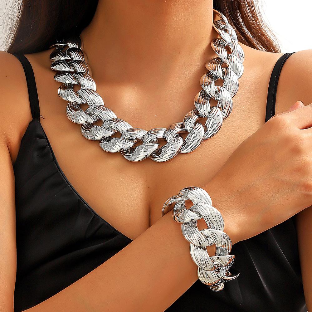 Necklace and Bracelet Set Hip-hop Aluminum Chain Acrylic Necklace Unique and Fashionable Accessories