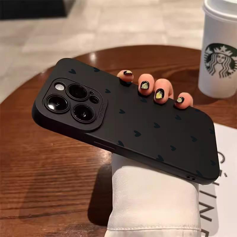 Black Love Heart Phone Case For iPhone 17 16E 16 15 14 11 Pro Max Air 12 13 XS XR X 8 7 Plus SE2 Shockproof Soft Silicone Cover