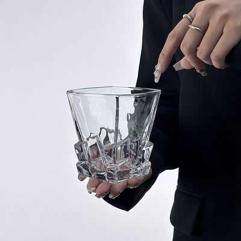 310ml Square Transparent Glass Cup with An Ice Cube Bottom Design That Is Extremely Unique Simple Style Perfect Birthday Gift