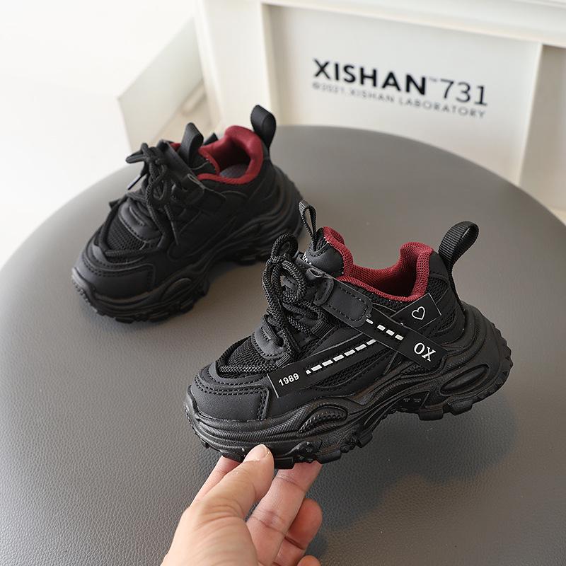 

New Summer Children s Mesh Running Shoes - Breathable, Soft Soles for Boys & Girls, Featuring Dad Shoes Style Pack of 5 pairs, Size 22-26