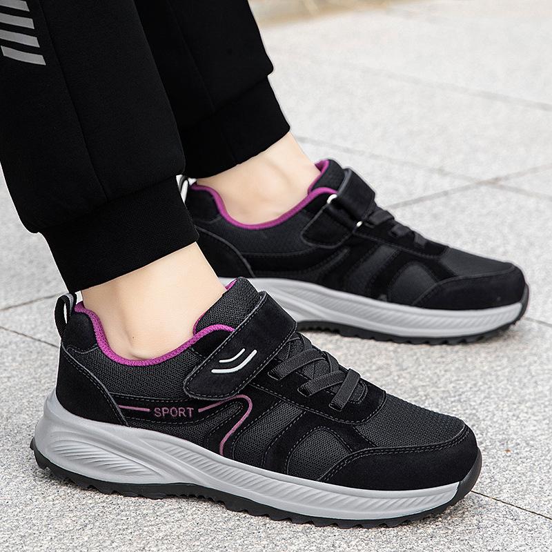 Autumn mother shoes breathable sports walking shoes comfortable non-slip soft-soled casual shoes lightweight