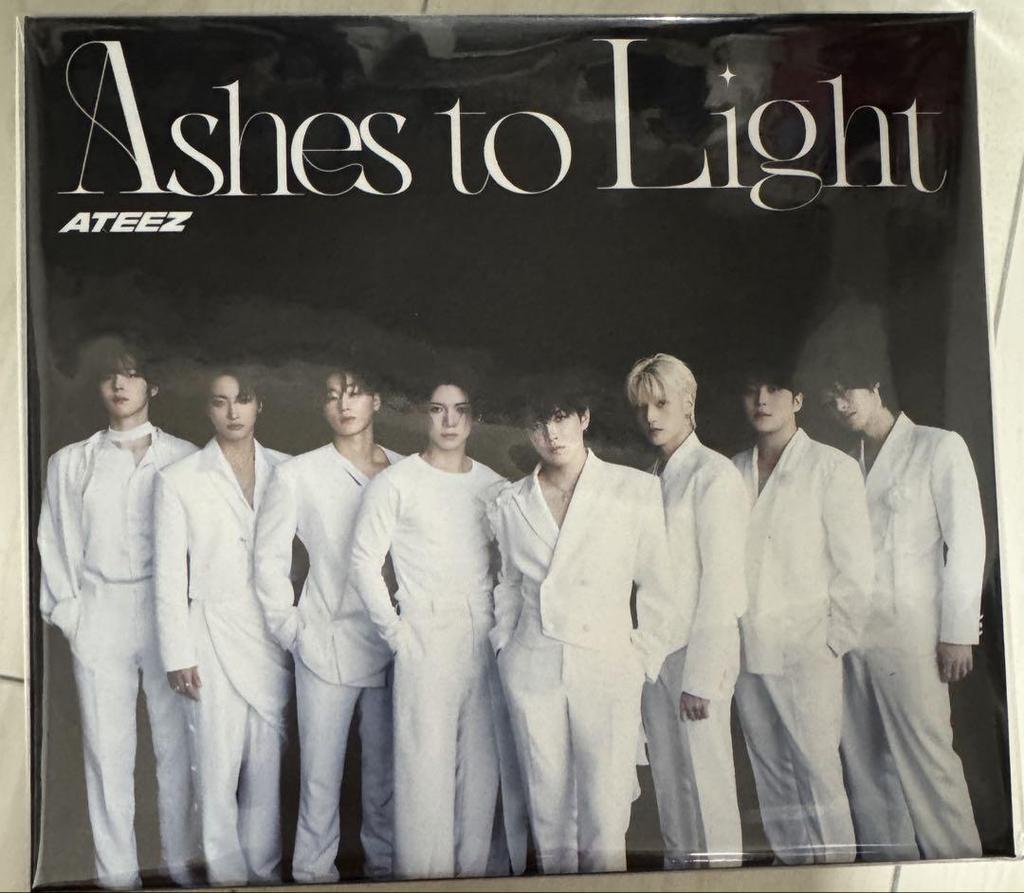 [USED] ATEEZ Japan 2nd Album Solo 8 Formats Box Included