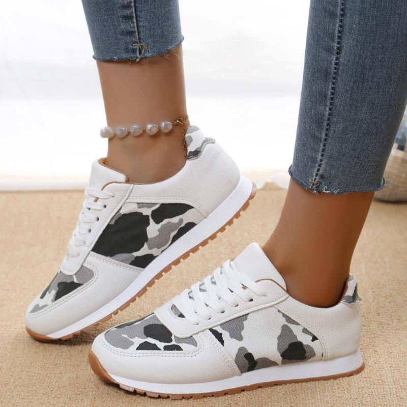 New thick-soled low-top lace-up leopard print sneakers women's large-size splicing casual shoes