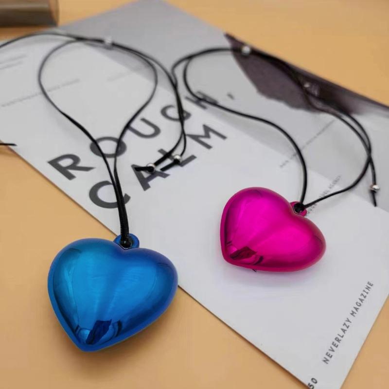 Elegant Heart Pendant for Choker Necklace Making Stylish Necklace Bead for DIY Necklace Jewelry Making Pendant with Hole