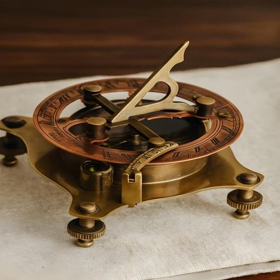 Messing Sonnenuhr Kompass mit Holzkiste: Nautische Maritime Dekoration