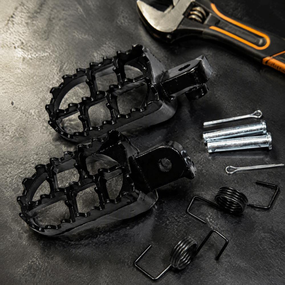 Wide Design Motorcycle Foot Pegs Aluminum Material Aluminum Foot Pegs For Dirt Bike