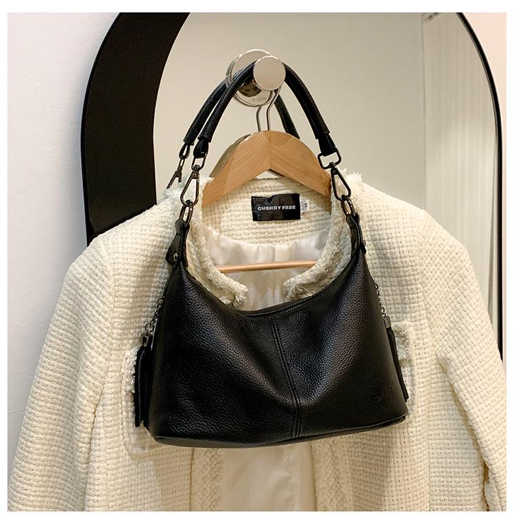 

2025 Autumn/Winter Women s Genuine Leather Crossbody Tote - Simple Top Layer Cowhide Handbag 24x11x18cm чёрный