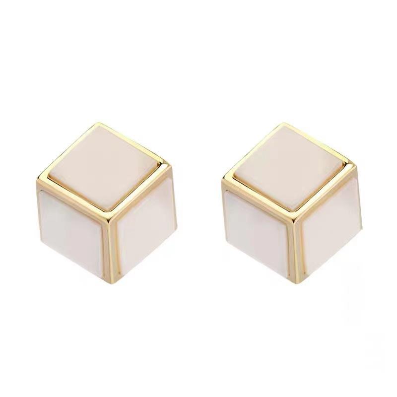 S111 silver needle simple three-dimensional square stud earrings women's personality design temperament versatile earrings fashion high sense earrings