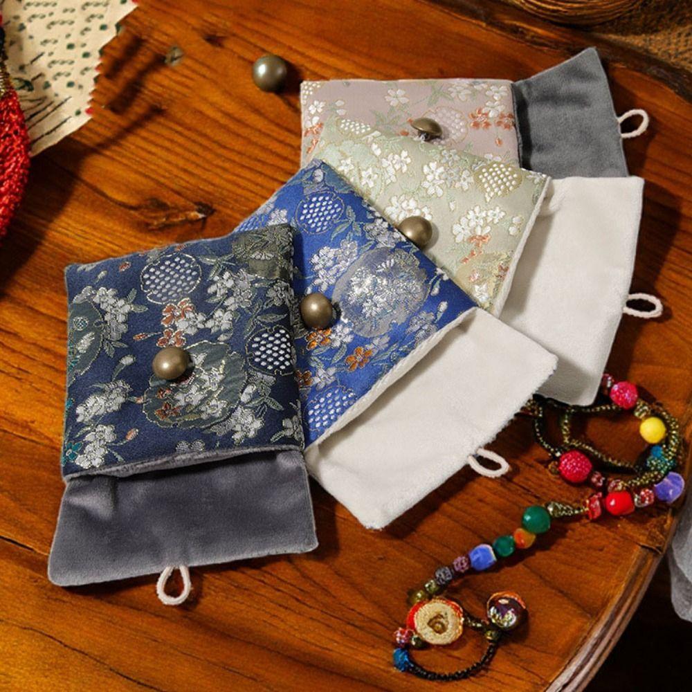 Embroidered Flowers Earrings Storage Case Chinese Style Jewelry Holder  Vacation