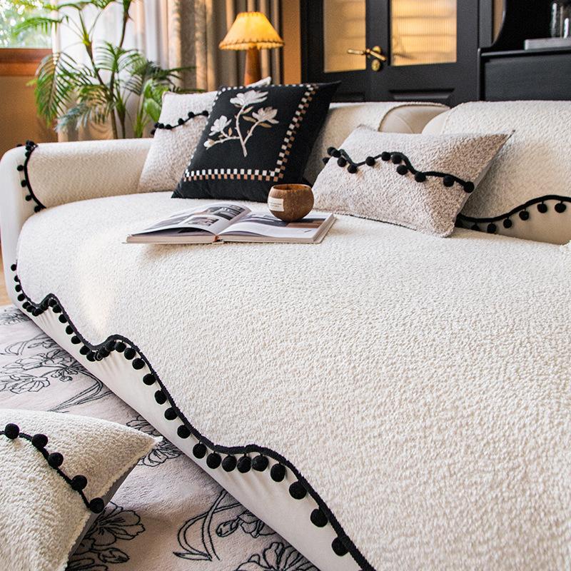 Cream Wind Special-Shaped Sofa Cushion Universal In All Seasons  New Sofa Cover High-End One-Piece Sofa Cushion 90*90cm